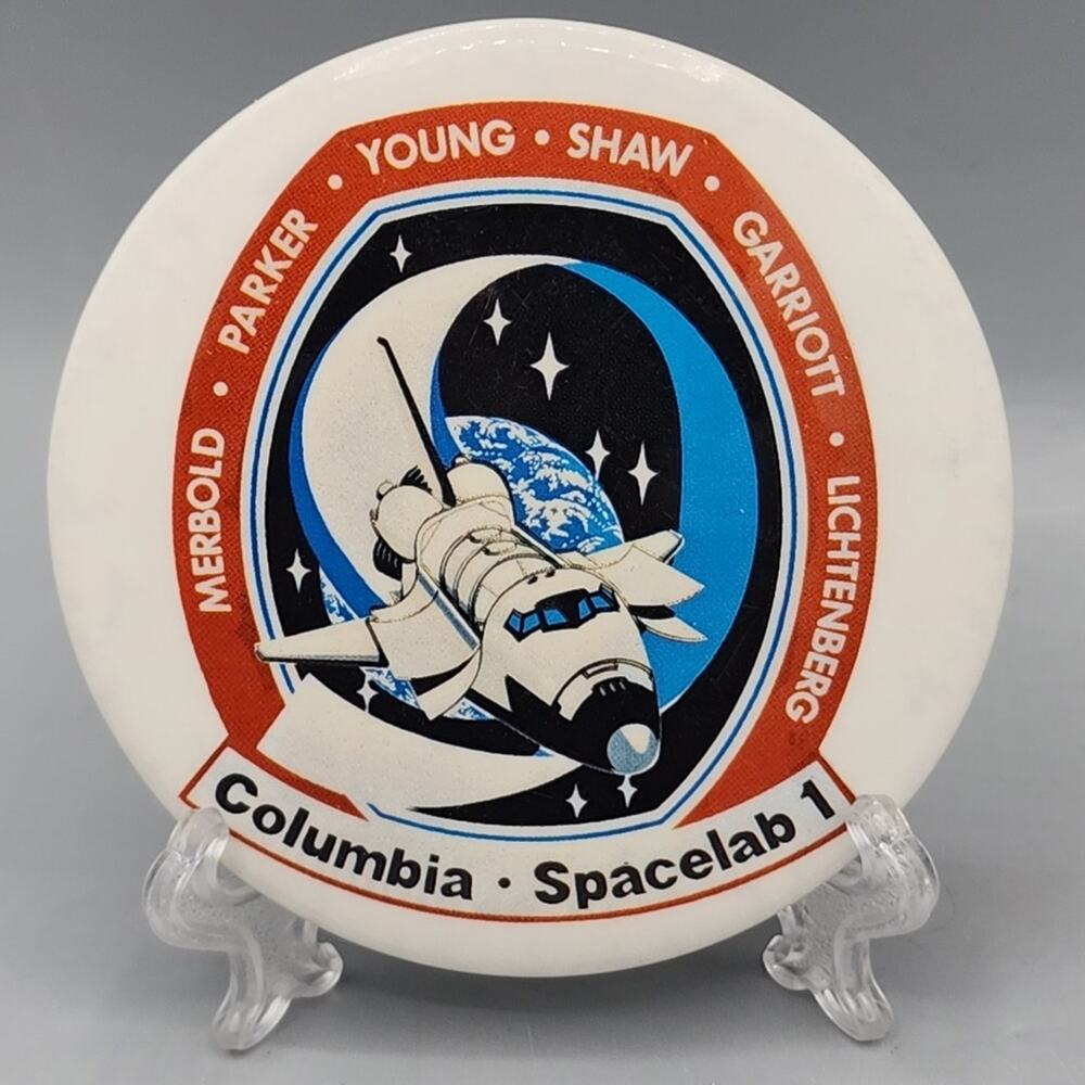 Columbia Spacelab 1 Merbold Parker Garriott NASA Space Pinback Button 3" Vintage
